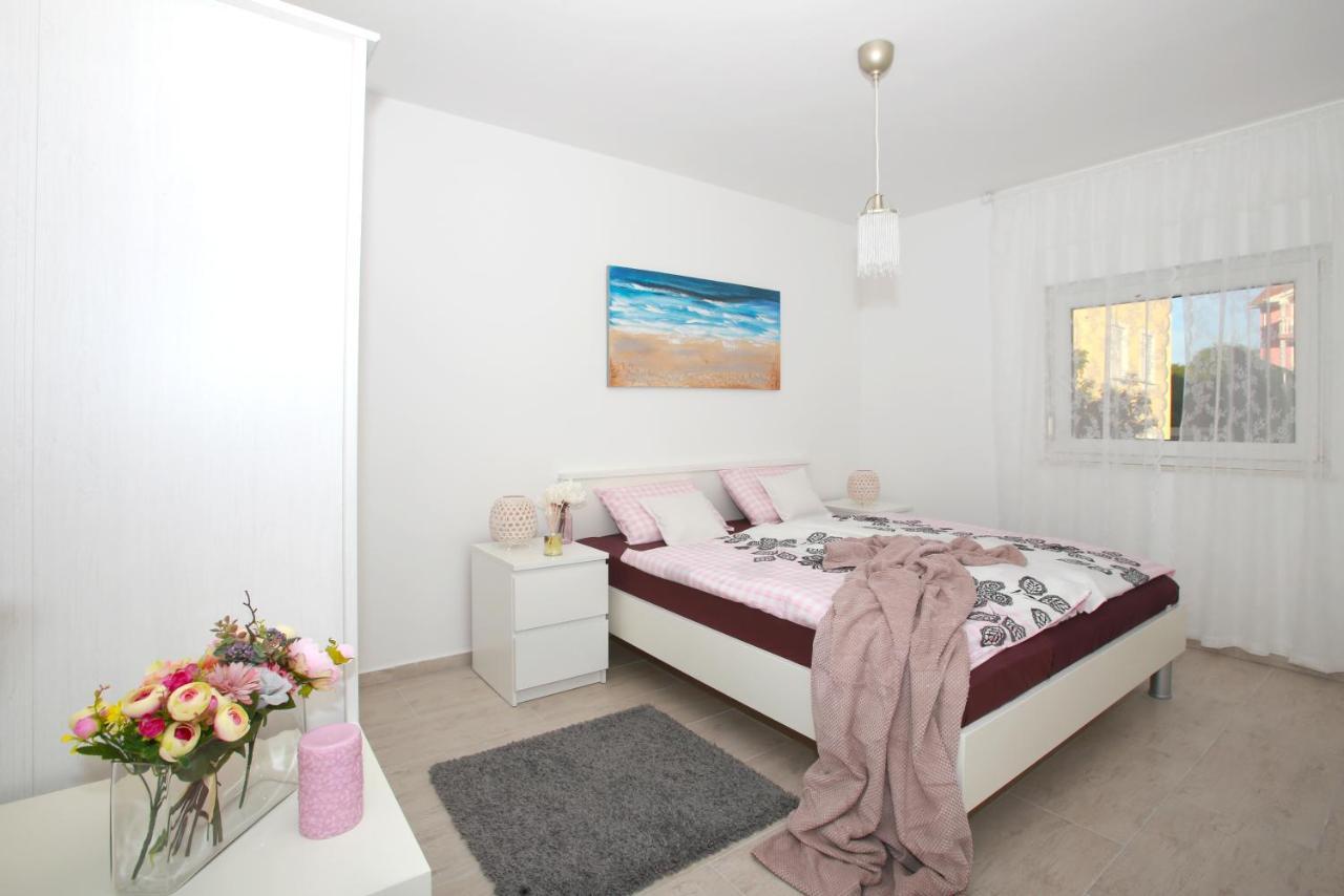 Apartments Melin マリンスカ エクステリア 写真
